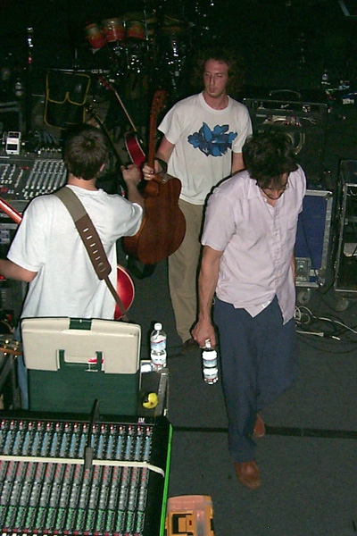 bands/guster/2001-03-30/P0002375.jpg