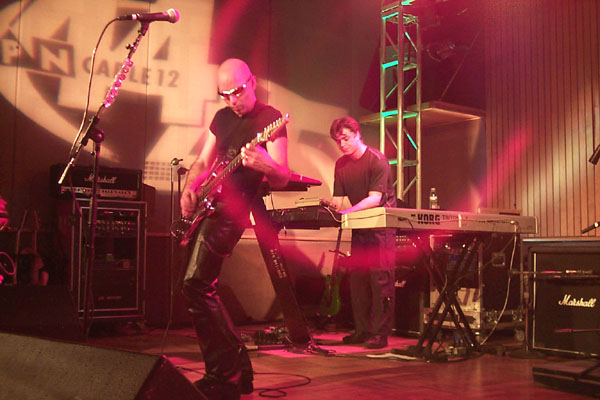 bands/joe_satriani/2000-05-22/P0001191.jpg