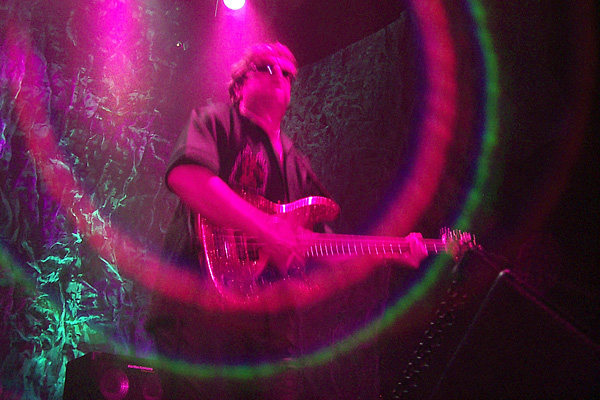 bands/joe_satriani/2000-12-28/P0002048.jpg