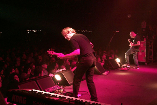 bands/joe_satriani/2003-02-01/P0004721.jpg
