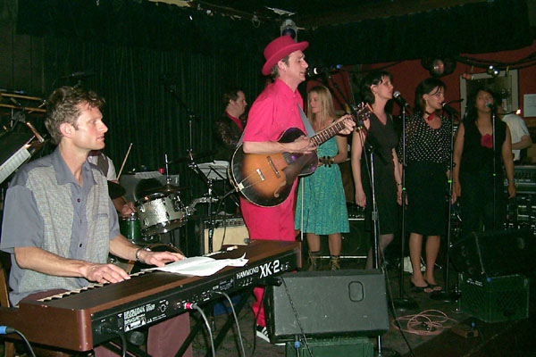bands/sonny_smith/2001-04-23/P0002420.jpg