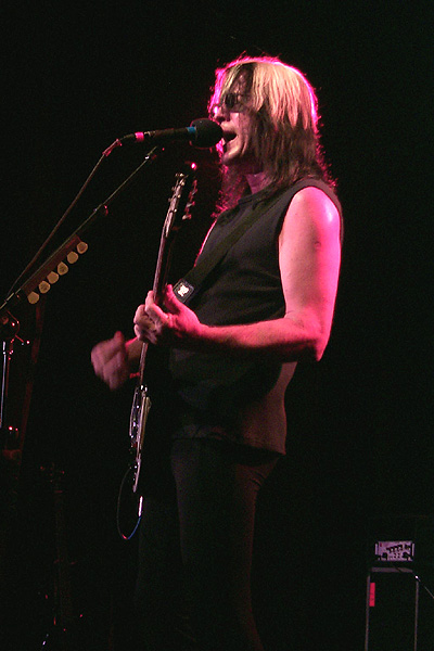 bands/todd_rundgren/2000-06-11/P0001291.jpg