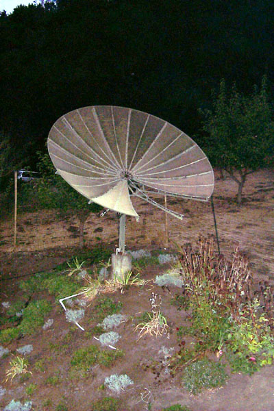 misc/2001-09_satdish/twogone.jpg